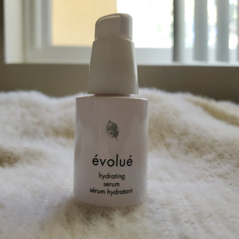 Evolue Hydrating Serum